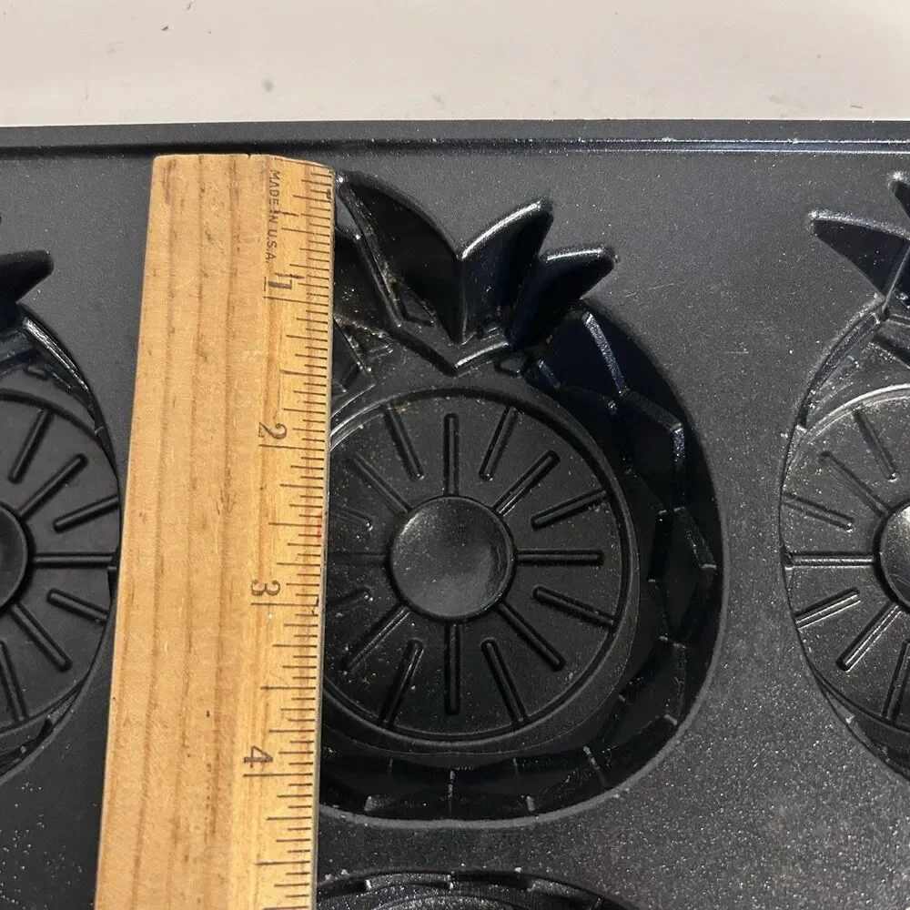 Nordic Ware Pineapple Upside Down 6 Mini Cake Pan. 5 Cups. USA